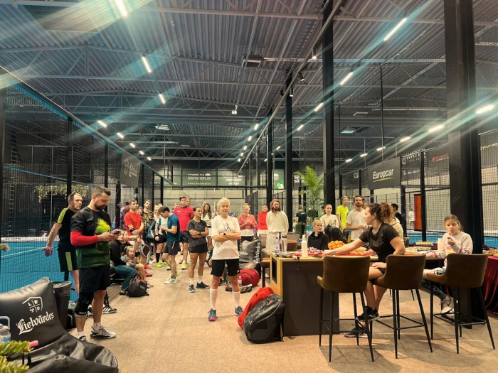 Padel korporatīvie pasākumi